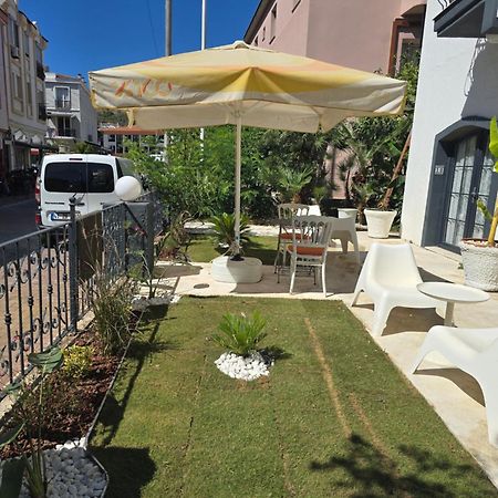 Marina Sahil Hotel Çeşme Exterior photo